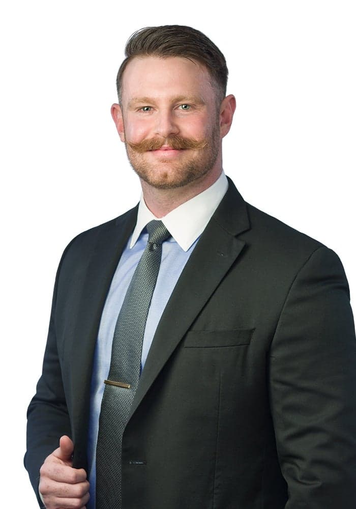 photo headshot of Marcus Smith