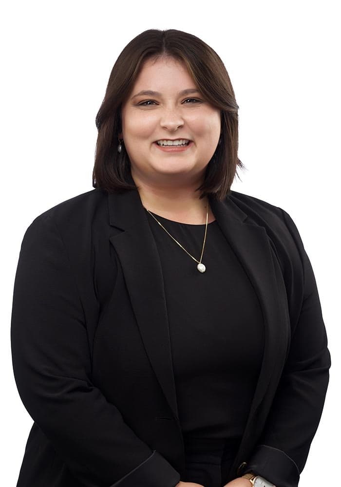 Samantha L. Steeves