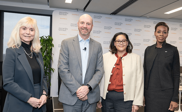 Judith McKay (far left), moderator: Adaption: The New Evolution of Corporate Legal